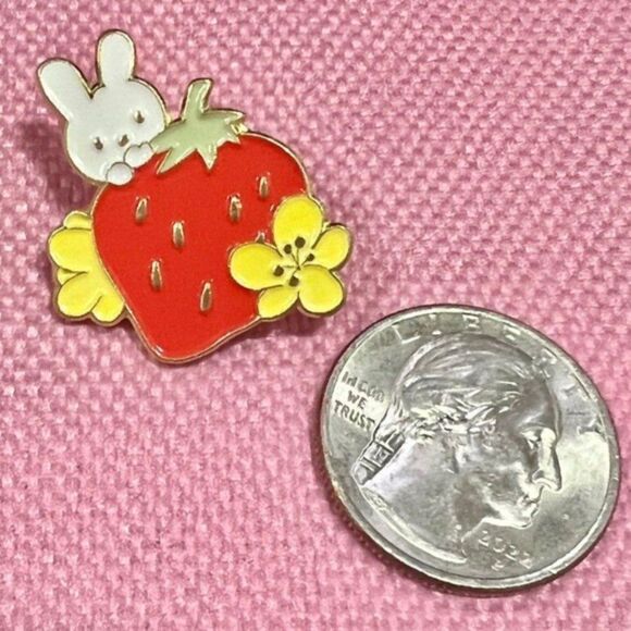 Kawaii Strawberry Bunny Enamel Pin - Picture 2 of 2